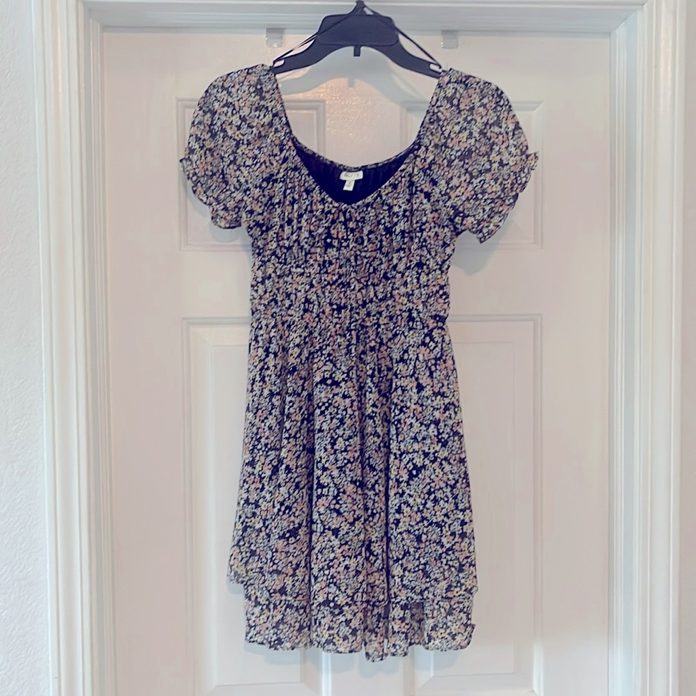 Ultra cute Jr. Girls Mini Floral Dress